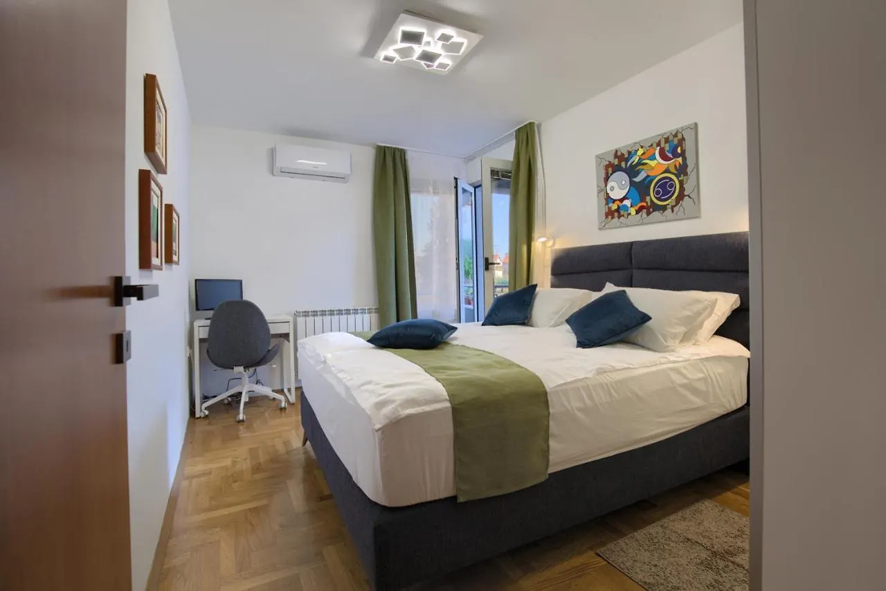 Luna Holiday Pula Apartment
